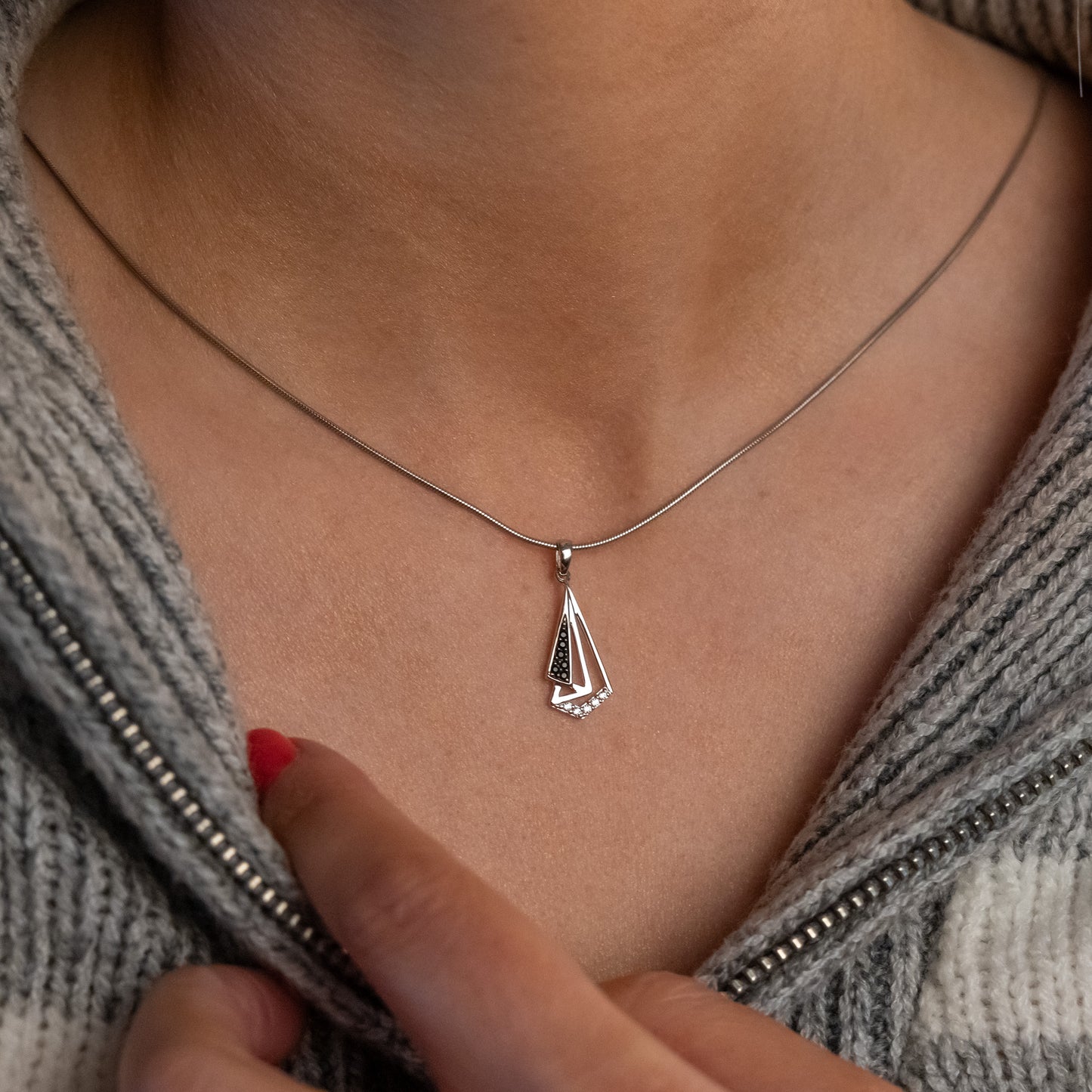 Lisadell - Rhodium Plated Silver