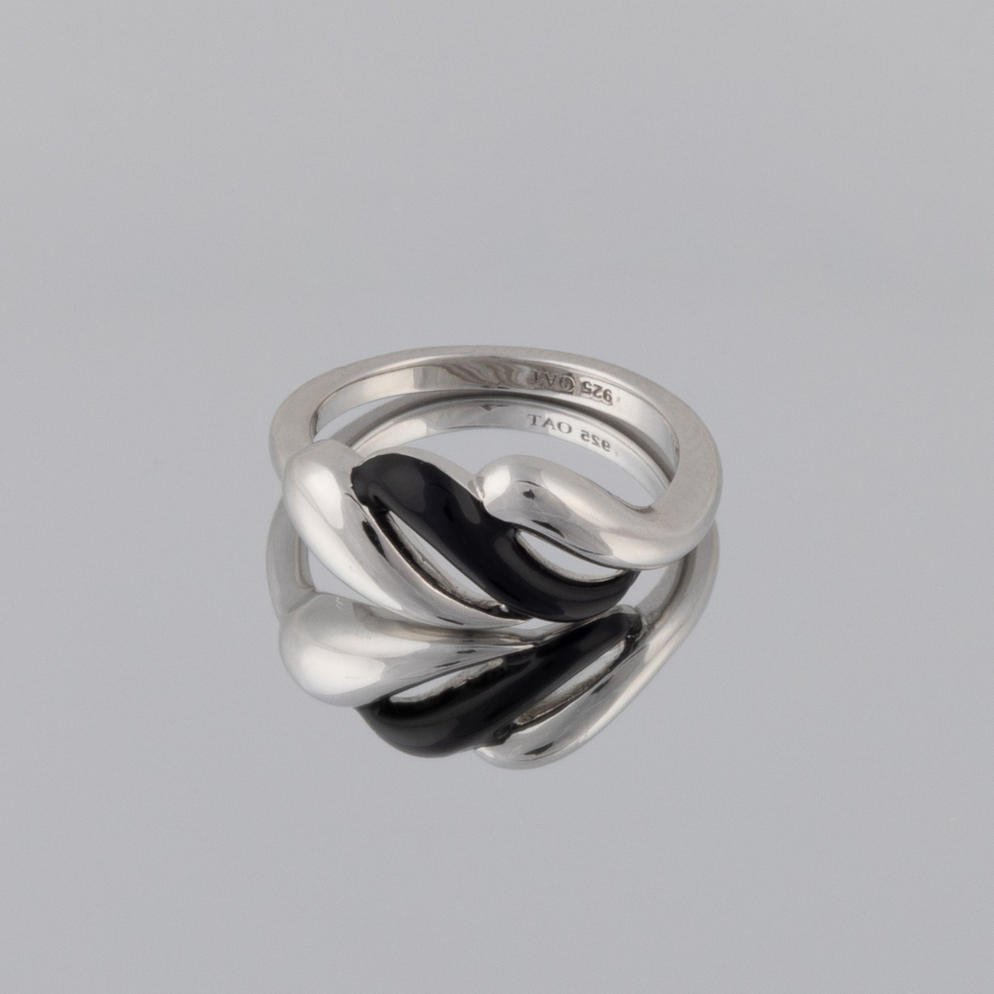Silver Rhodium and Black Enamel Ring with Wave Design