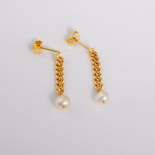 Gold Vermeil Earrings with Freshwater Pearl