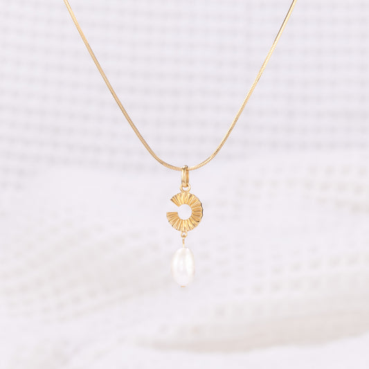 Gold Vermeil Pendant Necklace with Freshwater Pearl Dangling