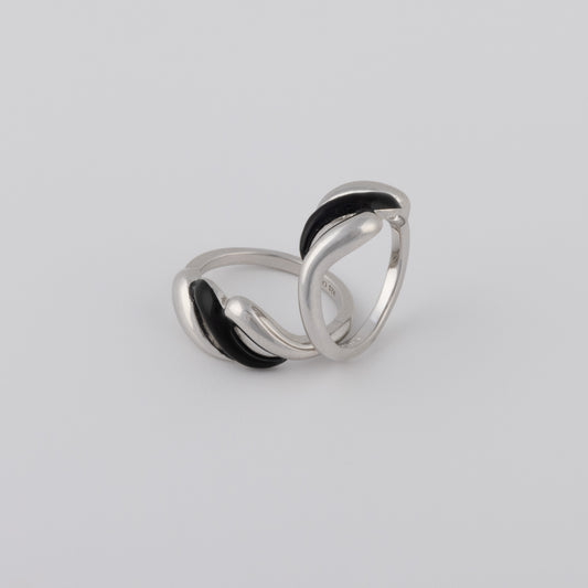 Silver Rhodium and Black Enamel Ring with Wave Design