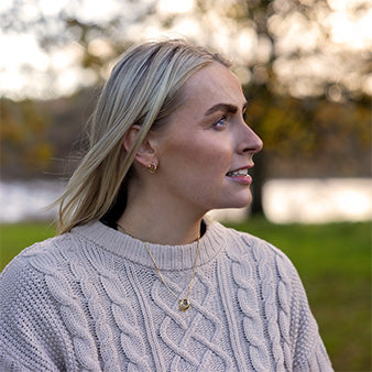 Roisín models our gold vermeil Snowdonia necklace and earrings set.